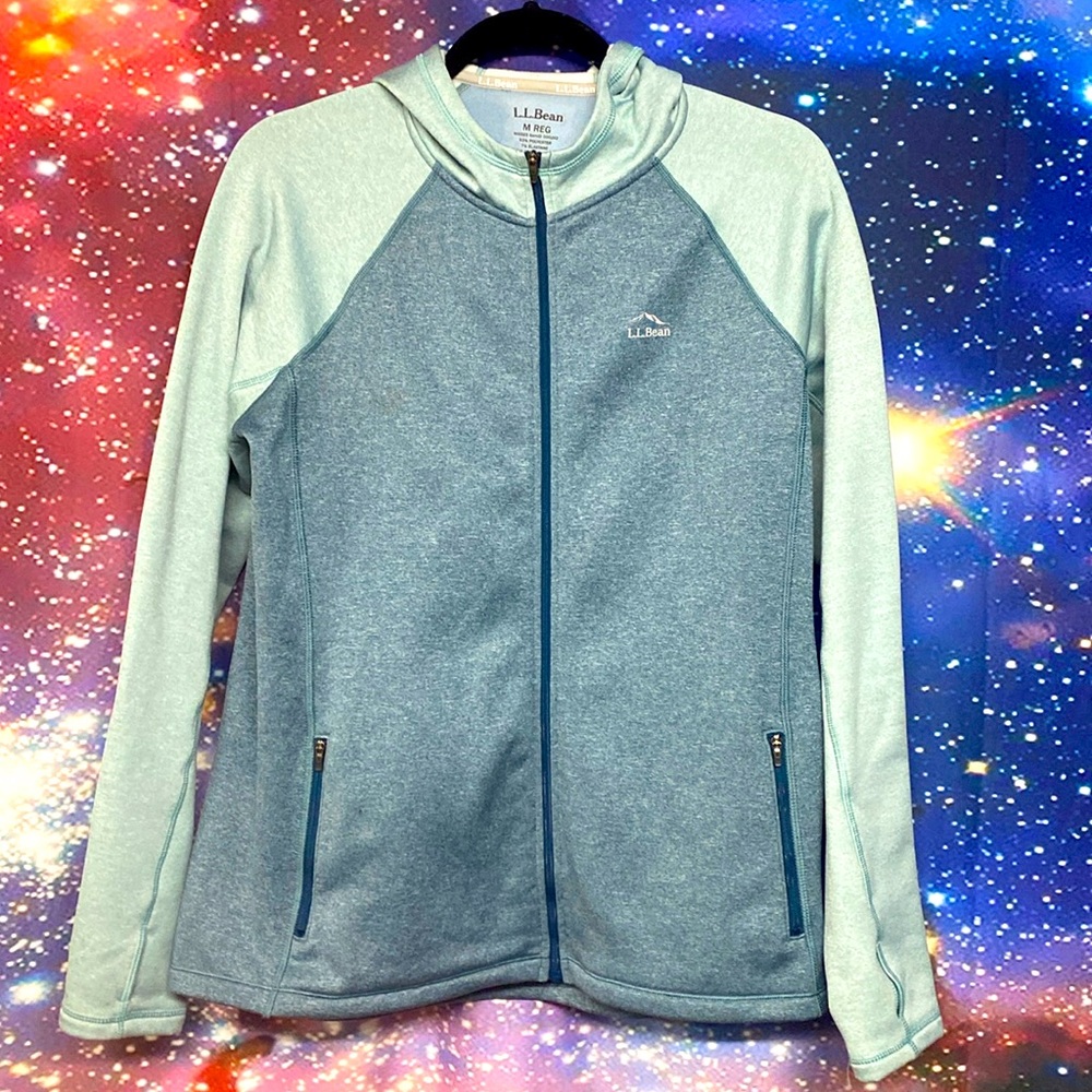 L. L. Bean Misses regular mountain fleece hoodie, size medium